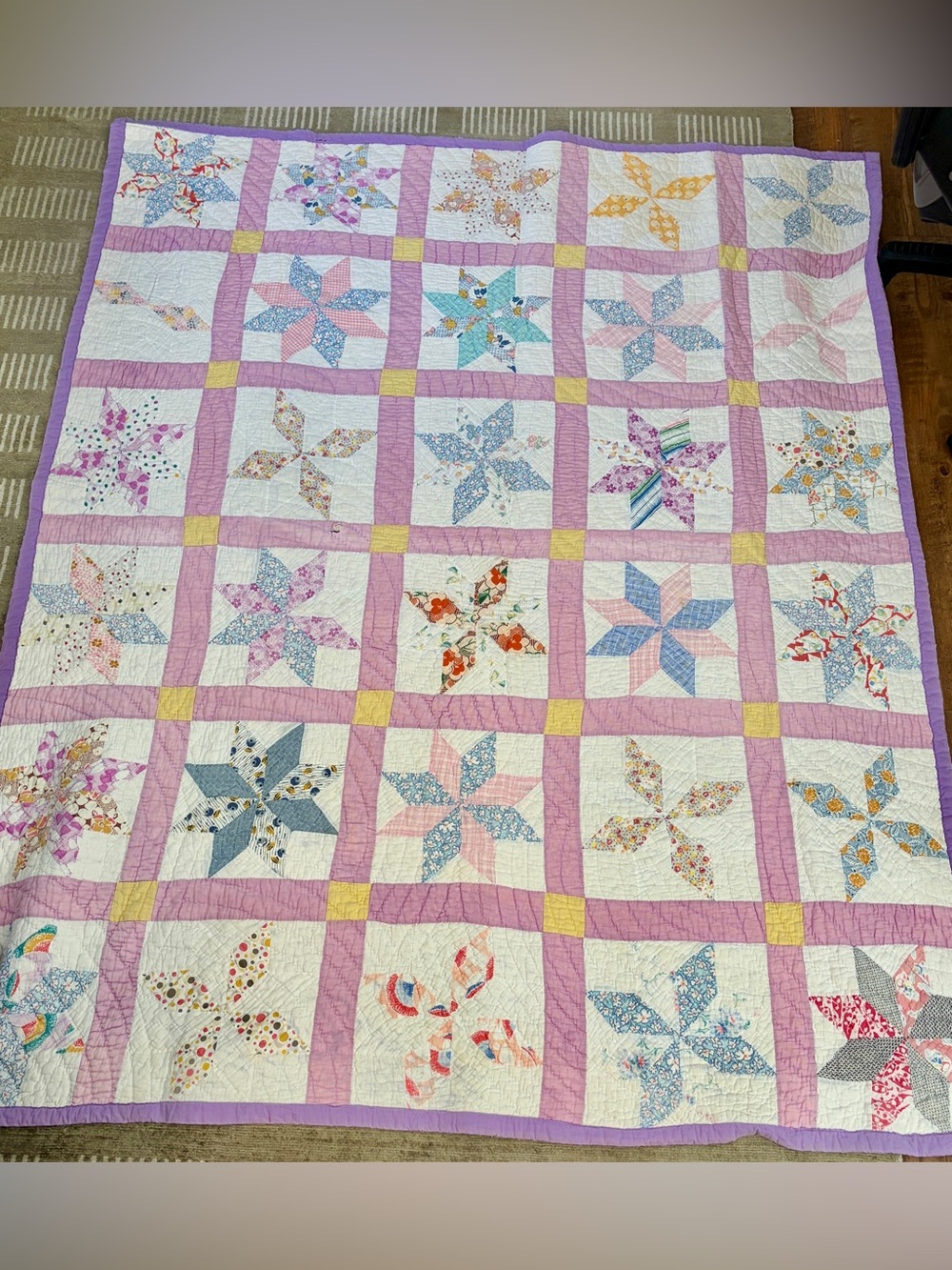 Vintage Hand Quilted Pinwheel Patchwork Quilt 57.5" x 70" – Pastel Cottagecore - Picture 12 of 17